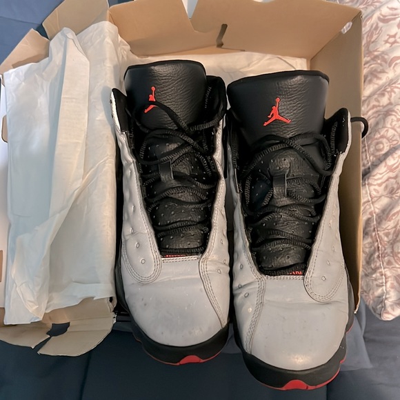 Reflecting in the dark. Great for riding bikes… - Picture 8 of 8